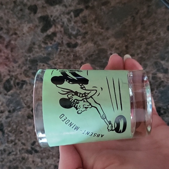 Curling Glasses - Picture 2 of 5